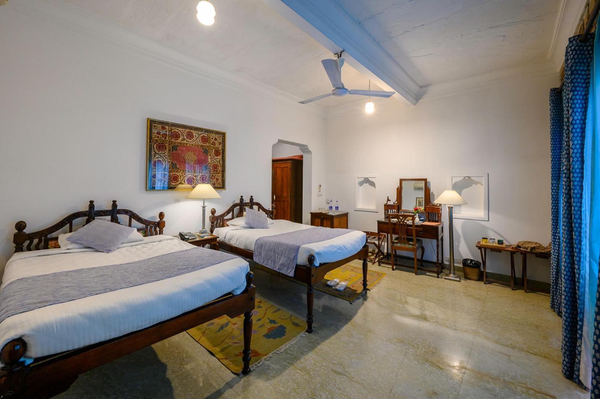 Hotel Neemrana'S - Deo Bagh à Gwalior Extérieur photo