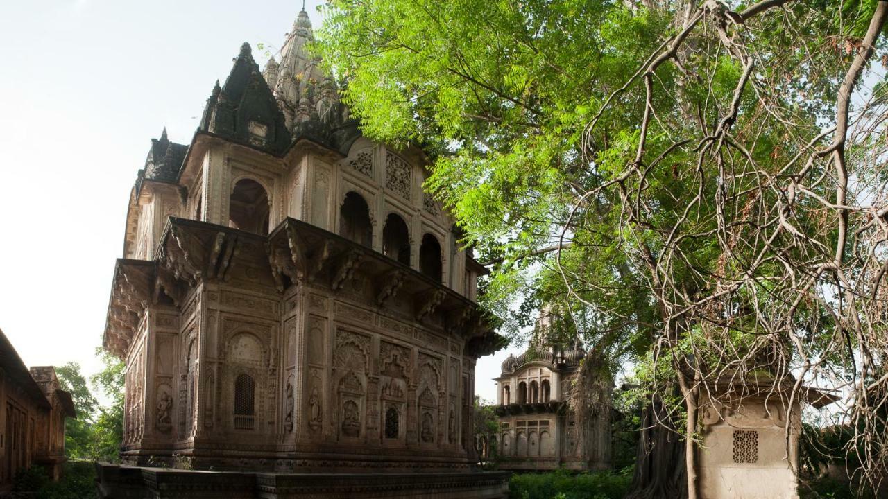 Hotel Neemrana'S - Deo Bagh à Gwalior Extérieur photo