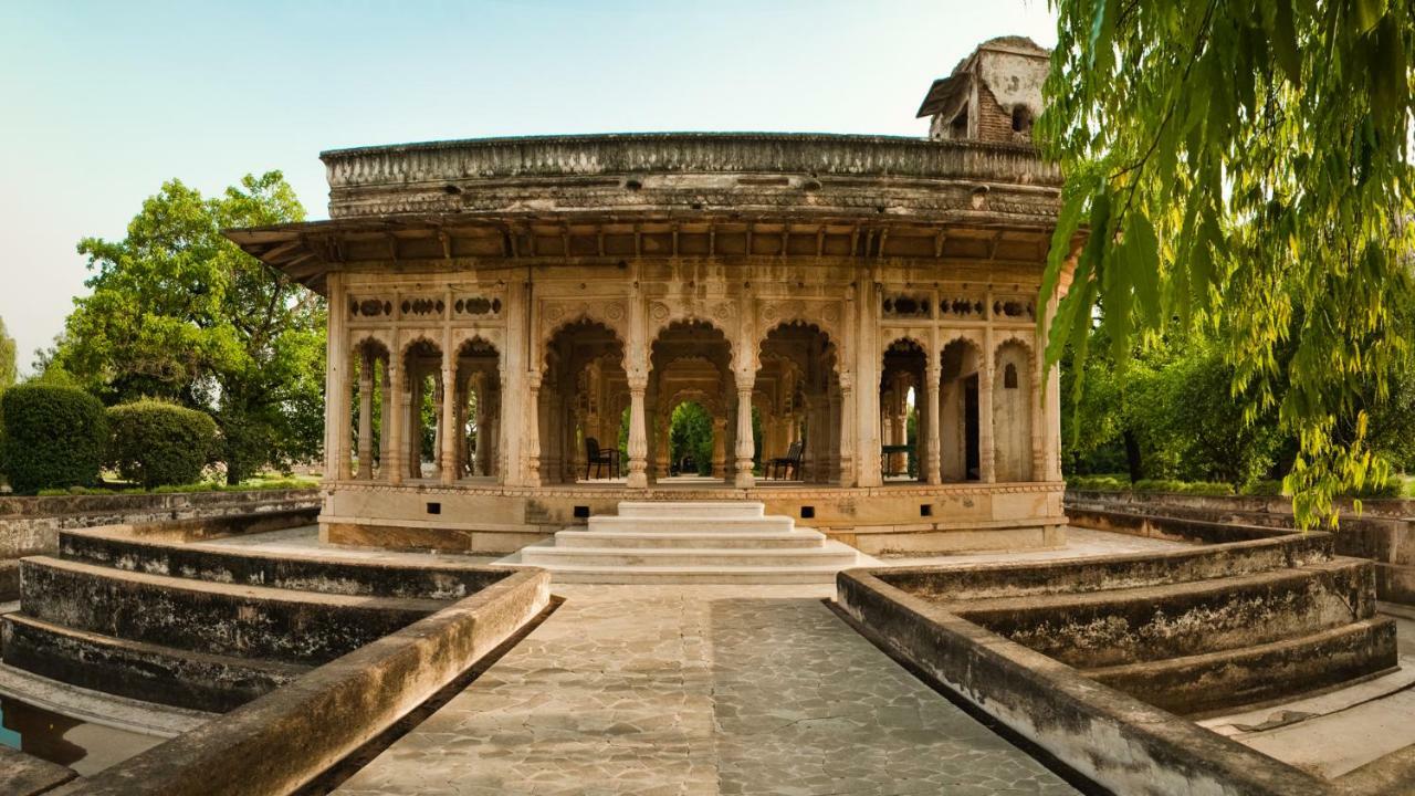 Hotel Neemrana'S - Deo Bagh à Gwalior Extérieur photo
